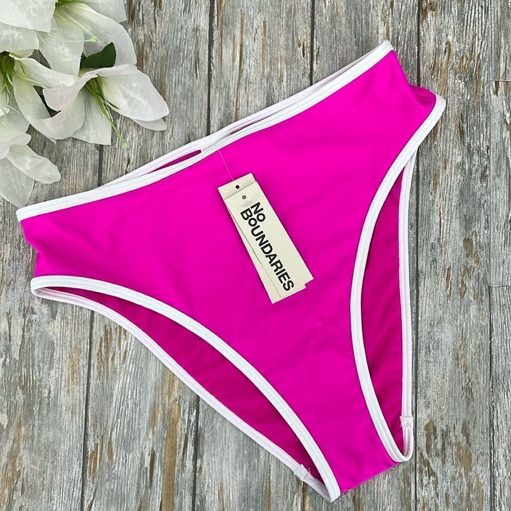 High Cut Leg Bikini Swim Bottoms with Contrast Trim Size M